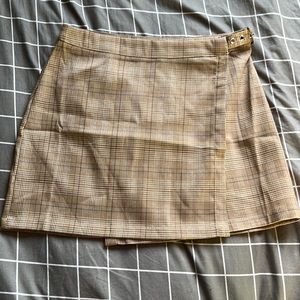 Plaid tan cute skirt :)
